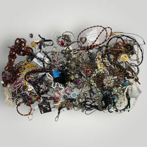 6 pounds jewelry Junk Drawer Lot vintage Estate auction AS IS